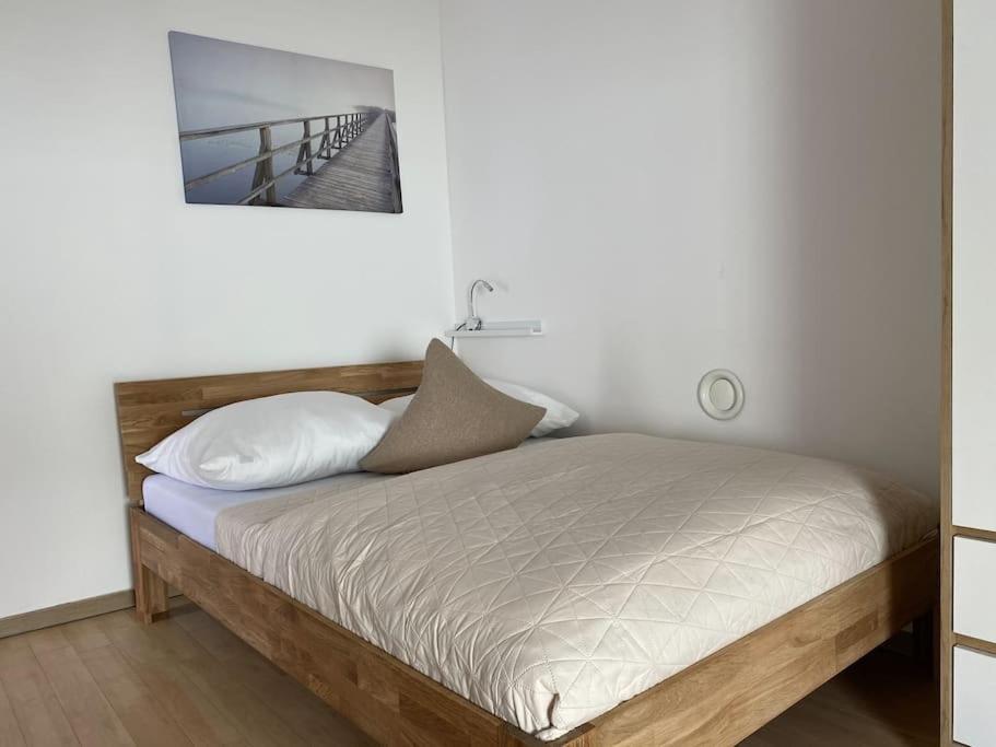 Neu Apartment In Schloss Naehe,Parkplatz, Netflix Sögel Esterno foto